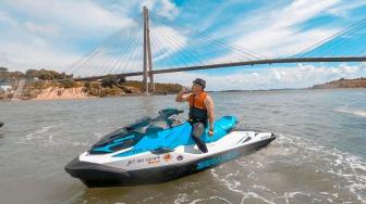 Experience Jet Ski Riding with Spectacular View in Batam