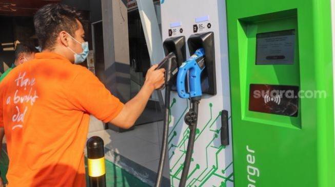 Bali Gov't Reaffirms Commitment to Building Electric Vehicle Ecosystem