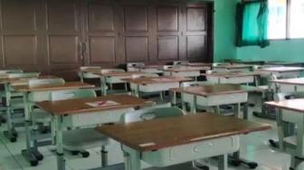 In-Person Learning in Jakarta Guarded by Municipal Police