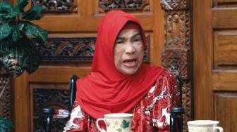 Trans Actress Dorce Wants to Be Buried as Woman, Muslim Clerics Disagree