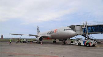 Jetstar, Scoot from Singapore Land at Bali's Airport Today