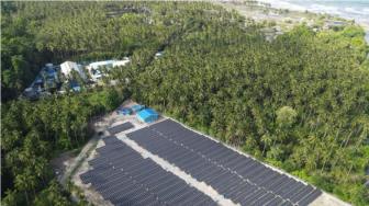 3.6 Acre Solar Panel Farm Built in an Island in South Sulawesi