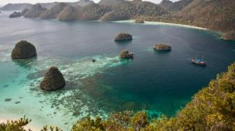 Geotagging May Trigger Million-Dollar Tourism Industry in Raja Ampat