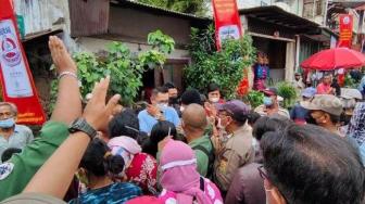 Jakarta Sets Surveillance in Large Mosques to Crack Down Seasonal Beggars