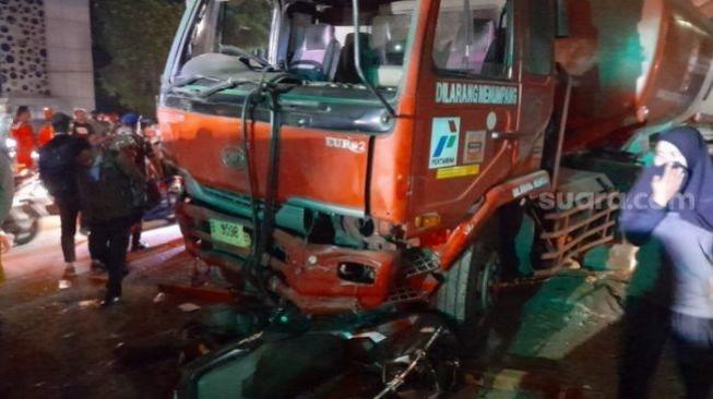 Police Confirms 11 Dead in Traffic Accident in Bekasi