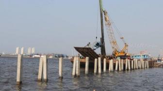 About 700 Houses in West Sumatra at Risk of Coastal Abrasion Disasters