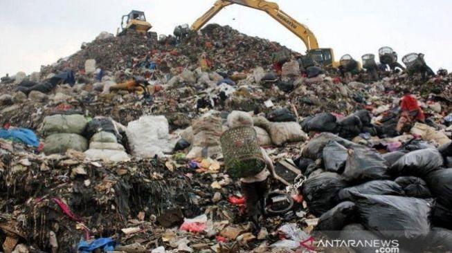 Bantar Gebang, waste dumpsite in the outskirt of Jakarta