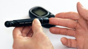 4 Natural Steps To Lower Your Blood Sugar