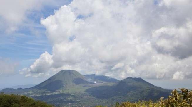 Mount Mahawu [Suara.com]