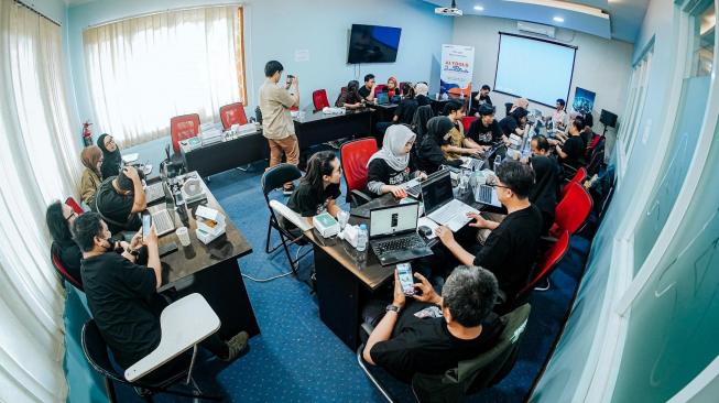 Empowering Local Media, 1st "AI for Journalists" Workshop Held in Bandung