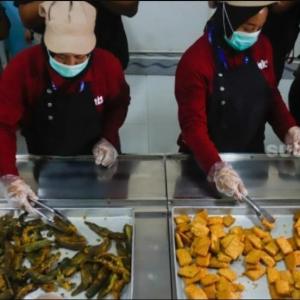 Indonesia Suspends 1,030 Free Meal Kitchens Over Safety Concerns